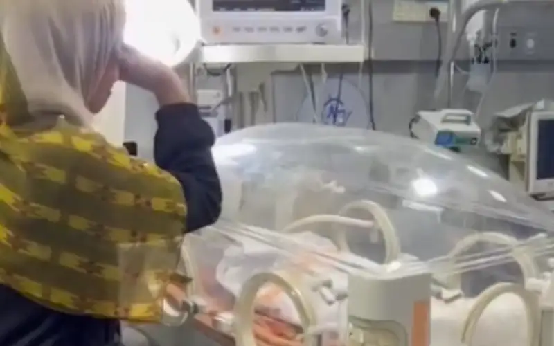 الاحتلال يستهدف مستشفيات كمال عدوان والعودة