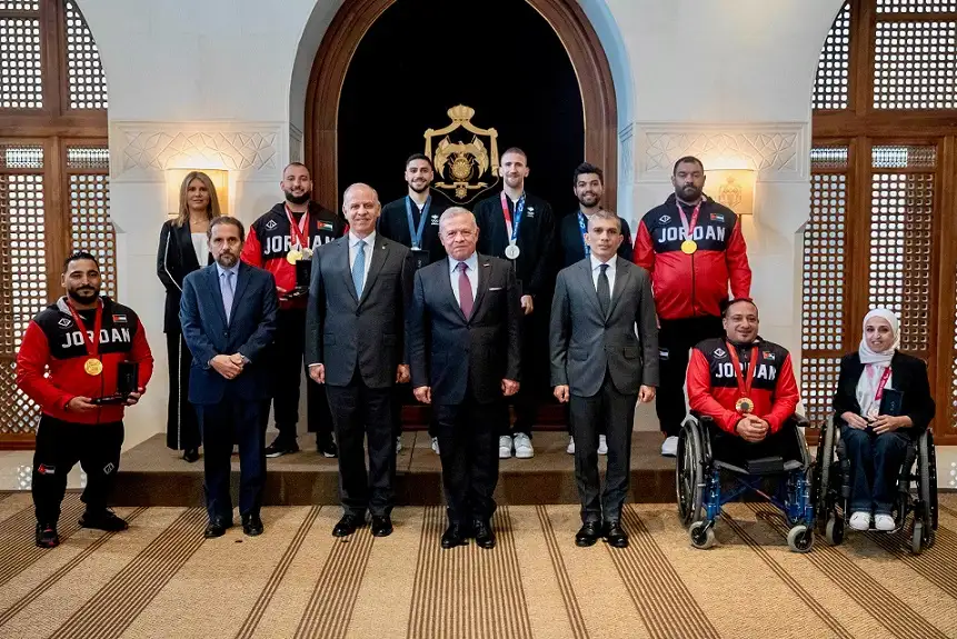 الملك يكرم لاعبين أردنيين حصلوا على