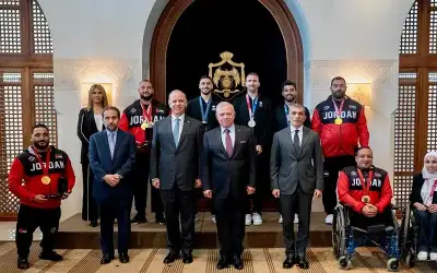 الملك يكرم لاعبين أردنيين حصلوا على