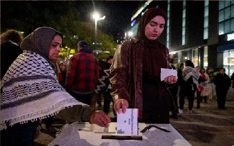 استطلاع: لو خير العالم بين هاريس