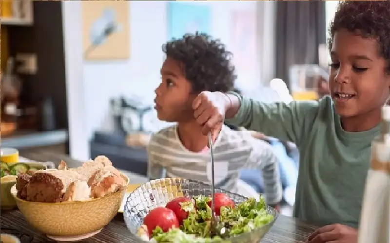 لوقاية الطفل من السمنة.. رسائل رقمية