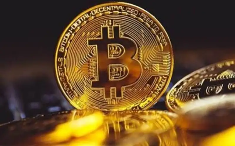 سعر البتكوين يسجل رقما قياسيا يفوق