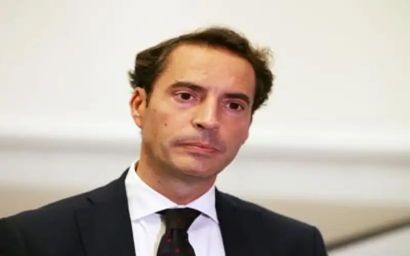 حلف الناتو يشيد بجهود الملك لمنع