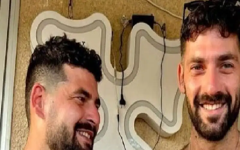 لا تبحثوا معهم عن هؤلاء