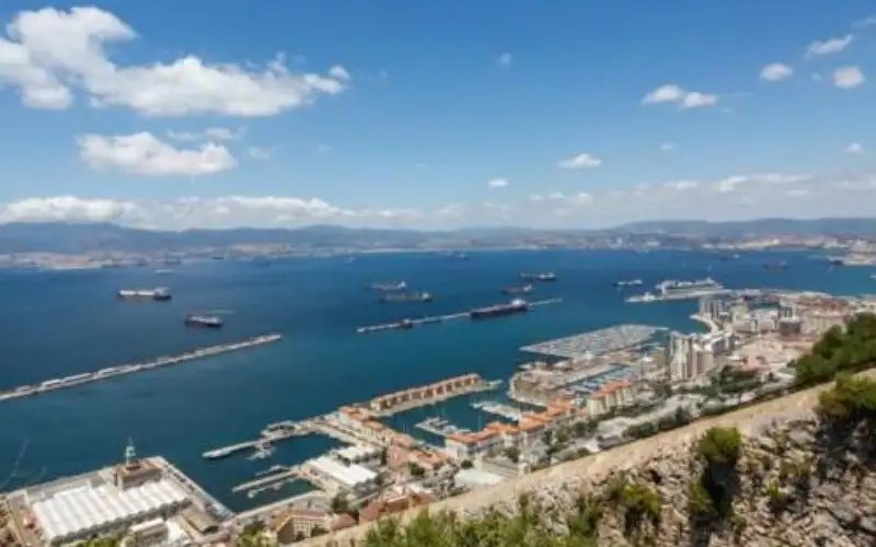 حماس تشيد بمنع إسبانيا رسو سفن