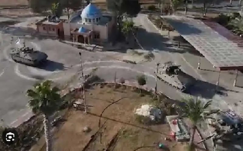 على عين العالم العربي والاسلامي.. إسرائيل