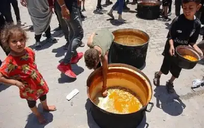 انجدوا اطفال المسلمين في غزة.. الجوع