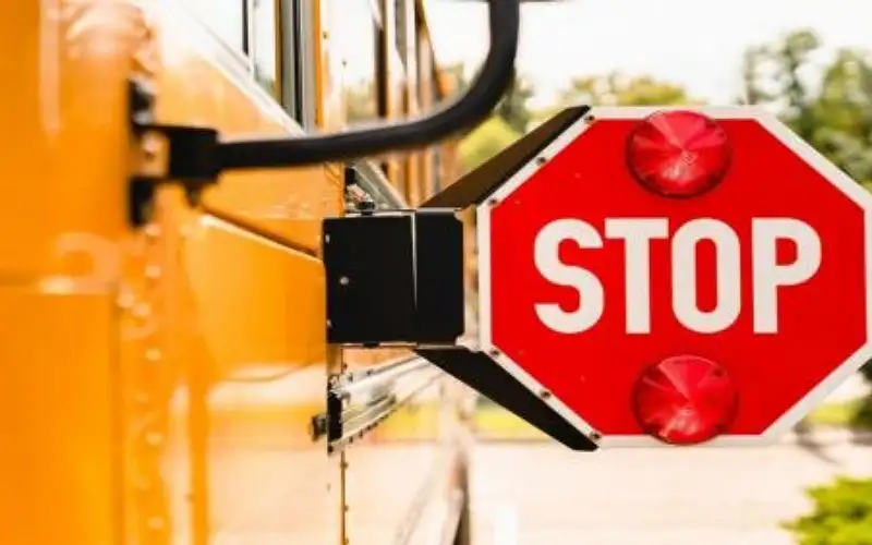 إيقاف الرحلات المدرسية حتى 15 آذار