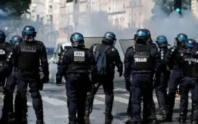 إجراءات أمنية استثنائية في فرنسا لحماية