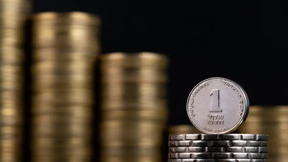 السلطة الفلسطينية تدفع 70% من الرواتب