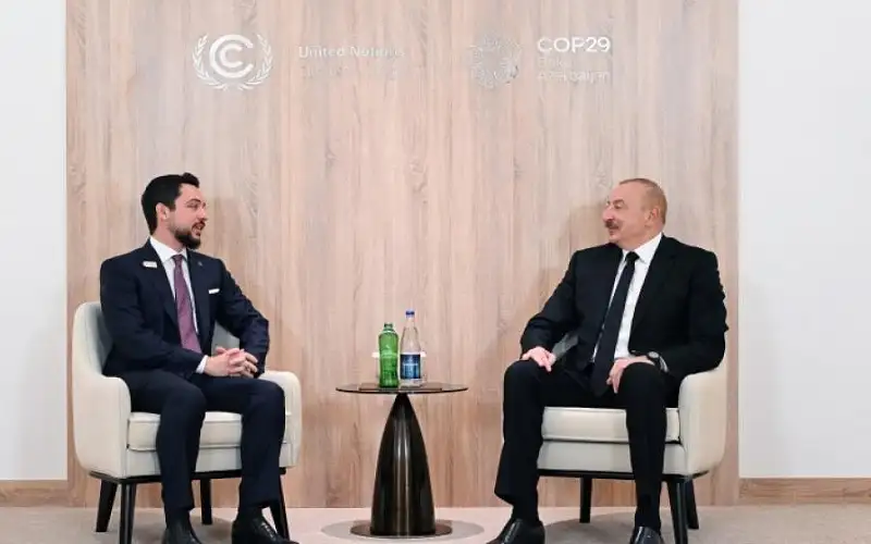 ولي العهد يحذر من التحديات غير