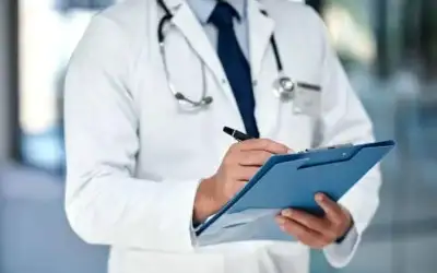 الأطباء: وقف التعامل مع أي جهة