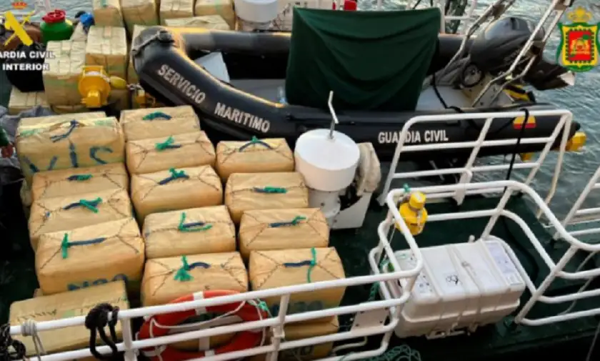 جزر الكناري .. إحباط تهريب 4.7