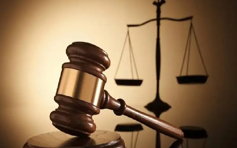 السجن 50 عاما لامرأة أجبرت أطفالها