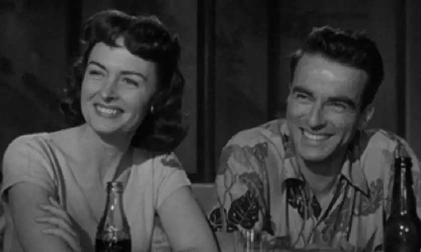 من هنا إلى الأبدية: حين يتداخل