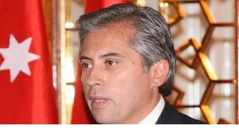 رئيس الوزراء يوجه بإسقاط الدعوى المقامة