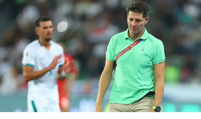 مدرب العراق يحمل لاعبيه مسؤولية نتيجة