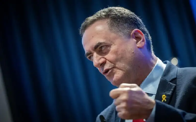 وزير الجيش الإسرائيلي يقرر السماح بإرسال