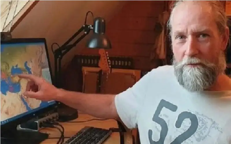 فرانك هوغربيتس يحذر من زلزال عنيف