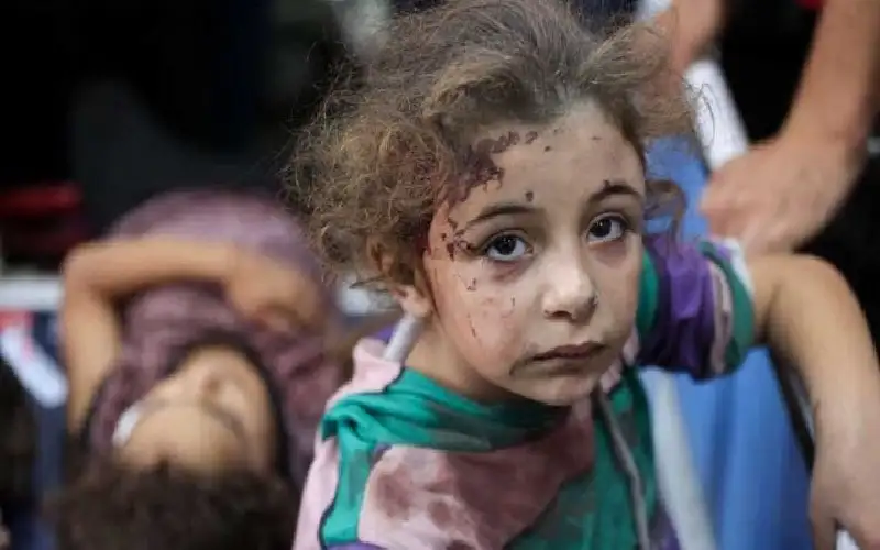 غادة السمان: لماذا عذبوا هذا الطفل؟