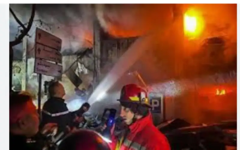 وزير التربية اللبناني يعلن إغلاق المدارس