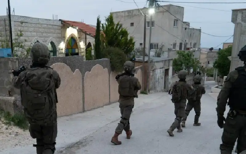 اشتباكات في نابلس والاحتلال يشن حملة