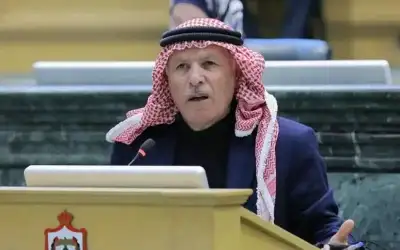 البراري مغازلا العرموطي : في ألوان