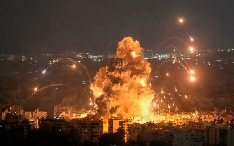 إسرائيل تكشف سبب تكثيف الغارات على