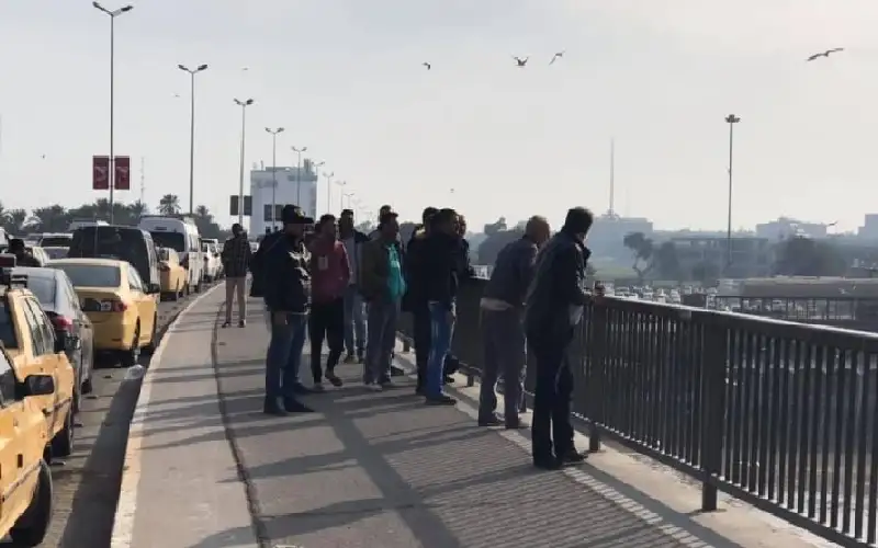 مزحة انتحار تنتهي باعتقال أفراد عائلة