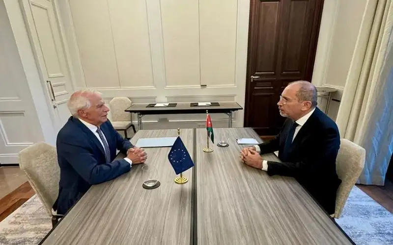 وزير الخارجية يلتقي مع بوريل الخميس