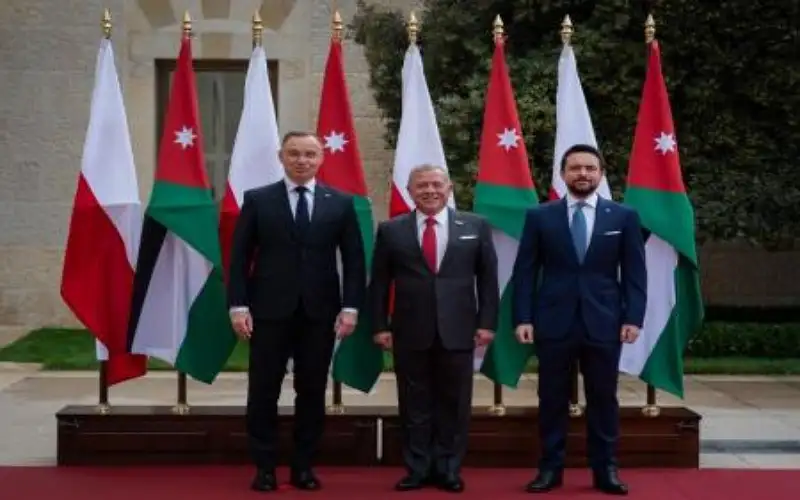 الملك وولي العهد يستقبلان الرئيس البولندي