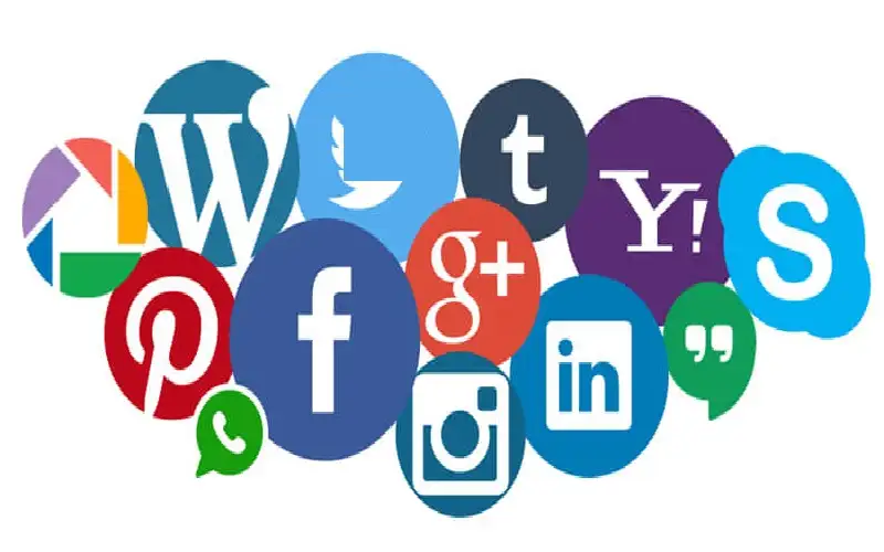 دراسة لقرية معزولة.. التواصل الاجتماعي يغير