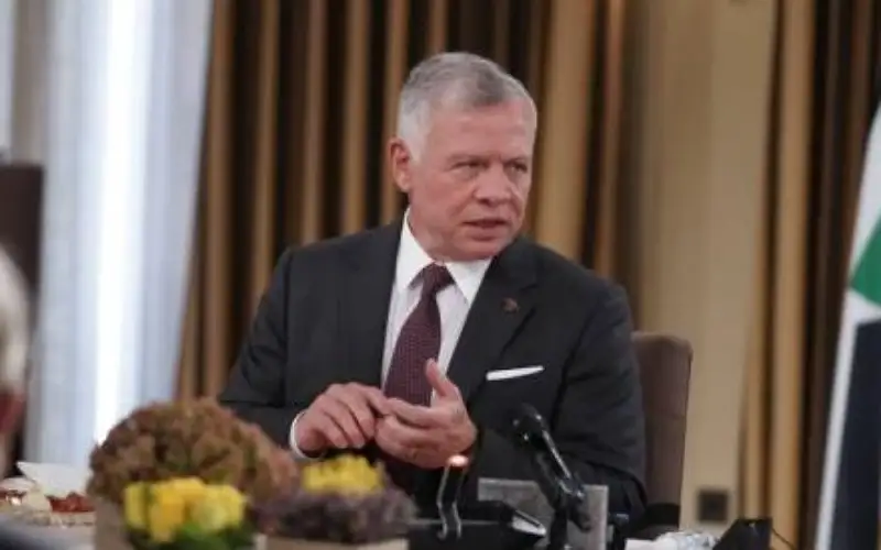 الملك يؤكد وقوف الأردن إلى جانب