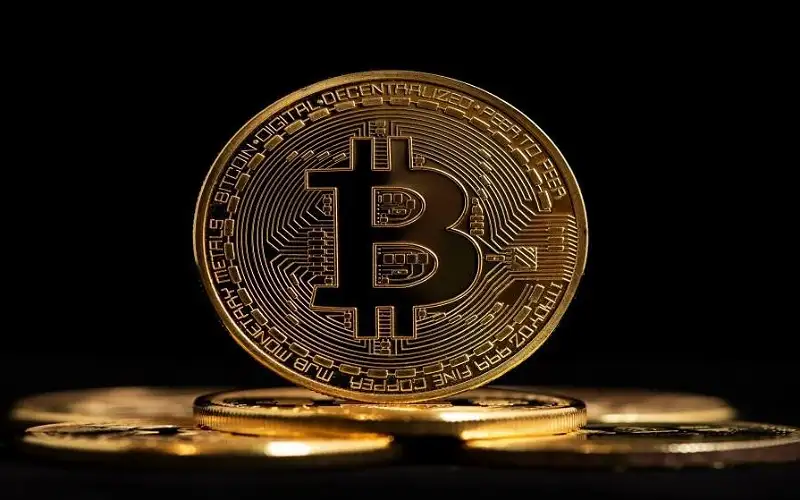 نفحات ترمب تقفز بالعملة الرقمية الأشهر