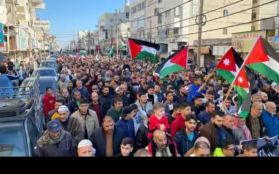 مسيرة بعمان رفضا للعدوان الإسرائيلي على