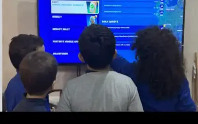 وباء السوشال ميديا