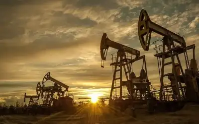 السماح للمستثمرين في مشاريع البترول بتقديم