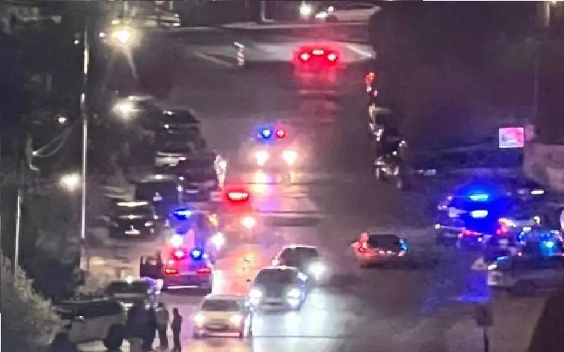 اشتباكات بالرصاص قرب سفارة الاحتلال في