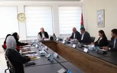 الطاقة والمعادن تعقد أول اجتماع مفتوح
