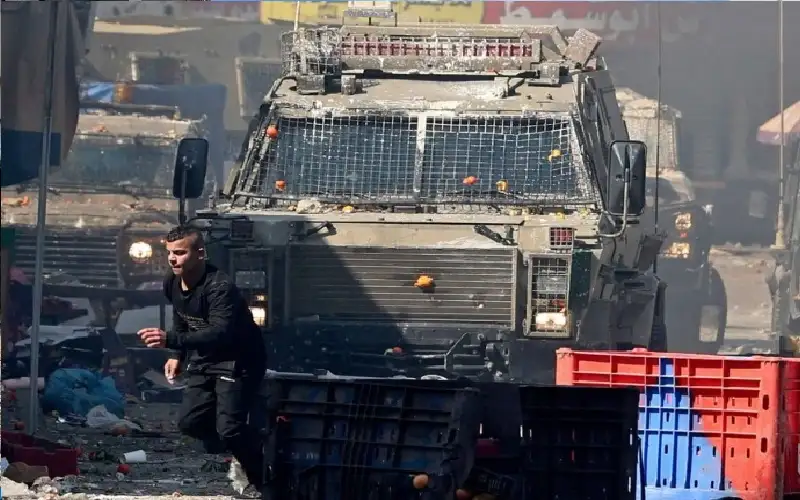 نابلس: إصابة شاب برصاص الاحتلال في