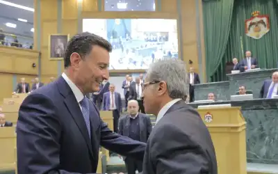 الرئيس حسان يختلي بالصفدي قبل الثقة