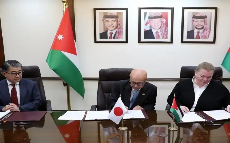 قرض ياباني بـ 100 مليون دولار