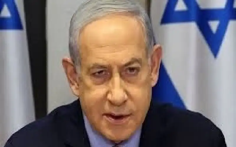 نتنياهو يجري محادثات مع معارضي التسوية