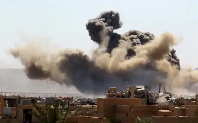 الجيش الأميركي يقصف منشأة تخزين أسلحة