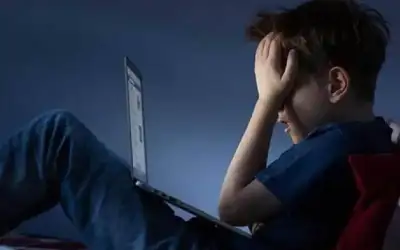 أستراليا تحظر وسائل التواصل الاجتماعي على