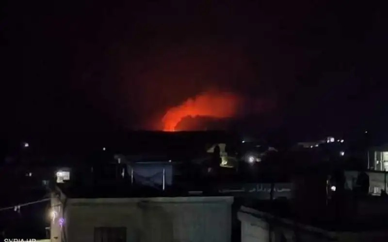 قصف إسرائيلي يستهدف بلدتين في وسط