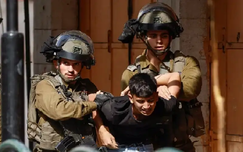 قوات الاحتلال تشن حملة اعتقالات في