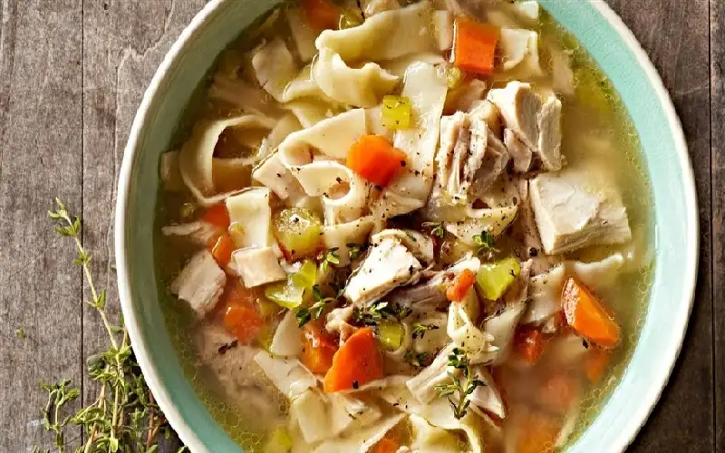 5 أطعمة يجب تناولها لعلاج نزلات