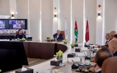 الملك يفتتح مركز البحث والتطوير والابتكار