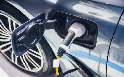 الحرة: التخليص على 2300 مركبة كهربائية